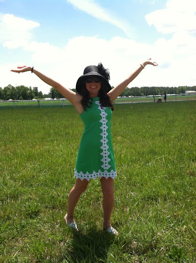 Sarah Simmons Photo 7