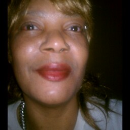 Kim Westbrook Photo 38