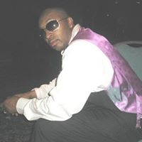 Terrence Lang Photo 4