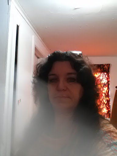 Pamela Barton Photo 32