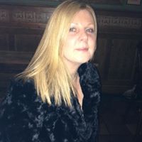 Veronica Darby Photo 7