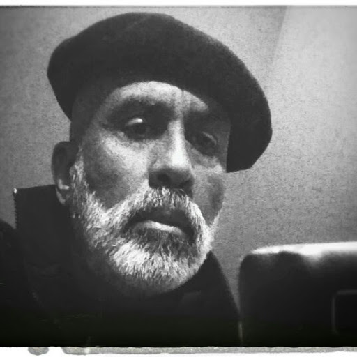 Richard Valles Photo 8