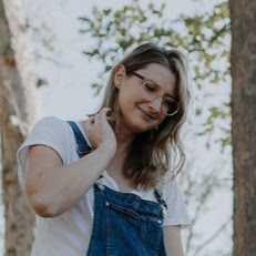 Alison Swanson Photo 28