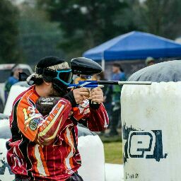 Danny Dutton Photo 7