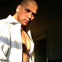 Frankie Velez Photo 8