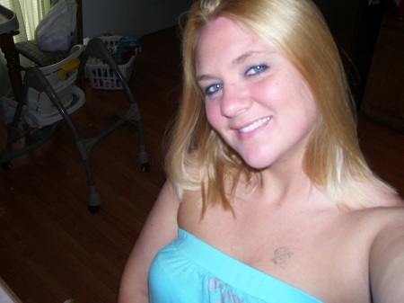 Stephanie Tackett Photo 28