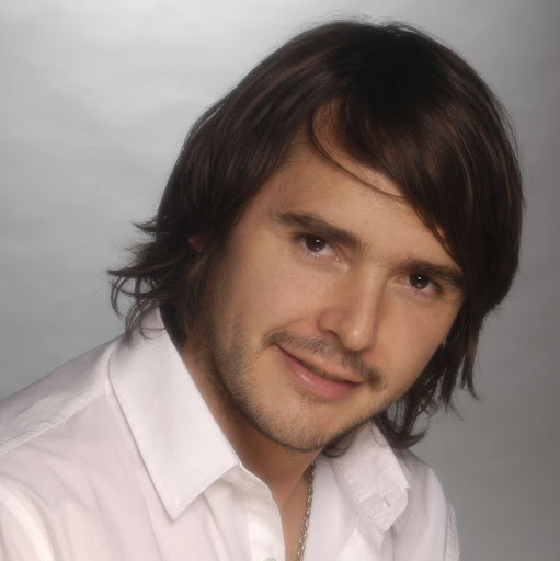 Carlos Sims Photo 10