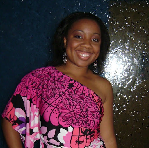 Alicia Raines Photo 20