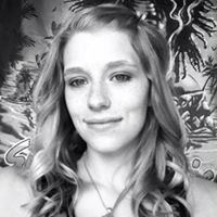 Holly Albrecht Photo 5