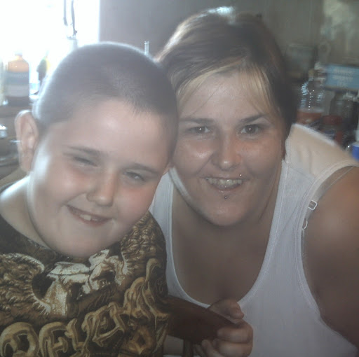 Shelley Lynch Photo 12