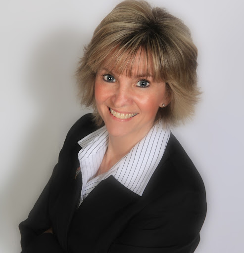 Tracy Lockhart Photo 39