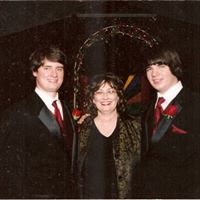 Jeannie Ray Photo 31