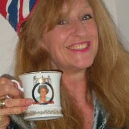 Heather Sanderson Photo 33