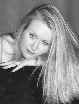 Kimberly Adkins Photo 31