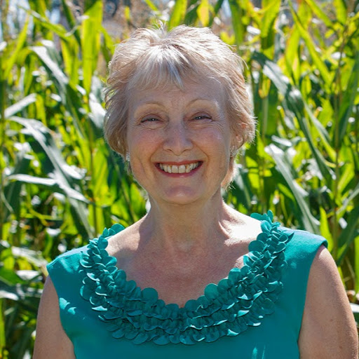 Joanne Jones Photo 40