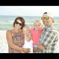 Meredith Hicks Photo 34