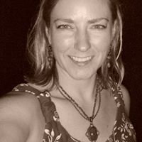 Karen Ricketts Photo 30