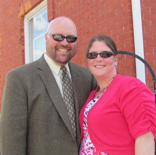Rebecca Larson Photo 26