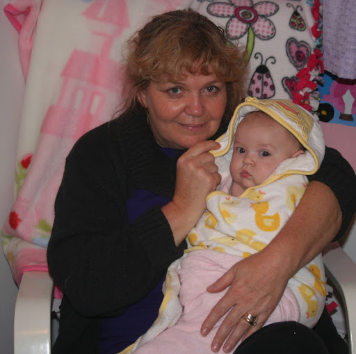 Lori Mccarthy Photo 49