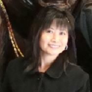 Debbie Ng Photo 23