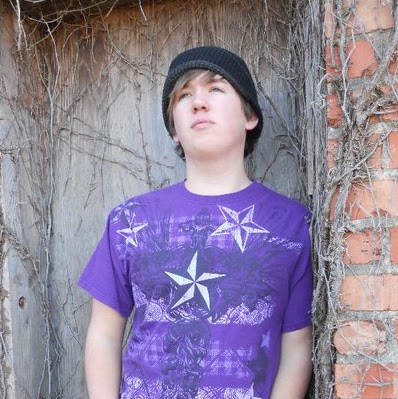Dylan Brown Photo 17