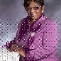 Geraldine Robinson Photo 21