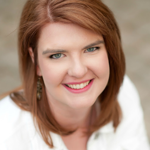 Erin Howe Photo 36