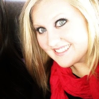 Megan Kennedy Photo 17