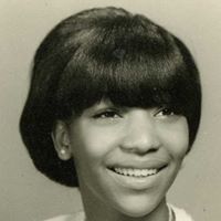 Veronica Roberson Photo 6