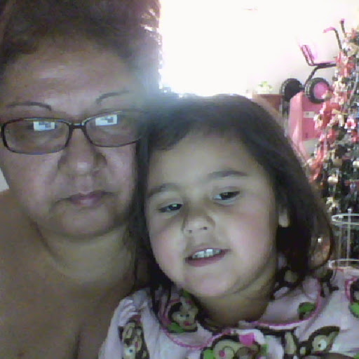 Rose Medina Photo 15
