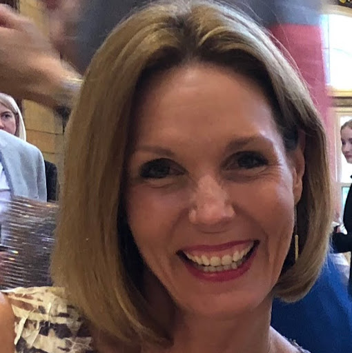 Ellen Evans Photo 44