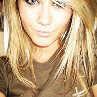 Alison Robinson Photo 4