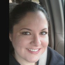 April Singleton Photo 27