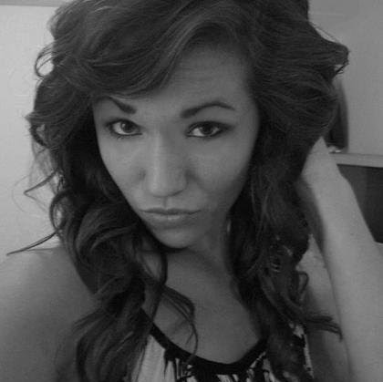 Misty Anderson Photo 40