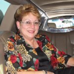 Sandy Acevedo Photo 1