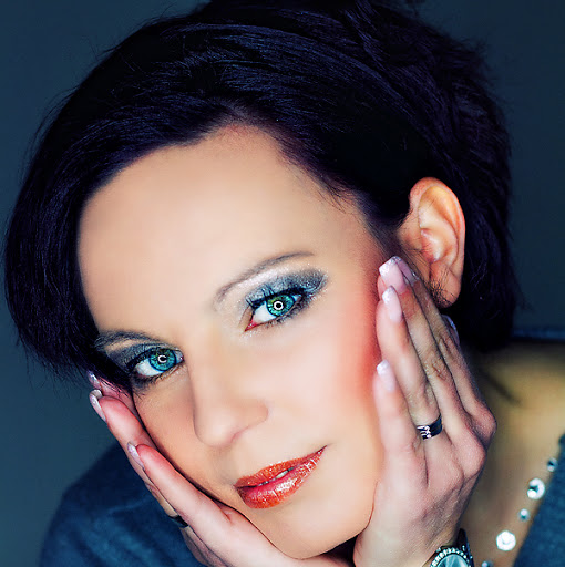Andrea Bott Photo 2