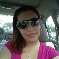 Denise Maldonado Photo 32