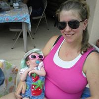 Sarah Daugherty Photo 8