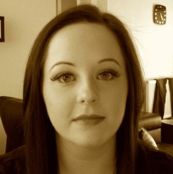 Hollie Graham Photo 27