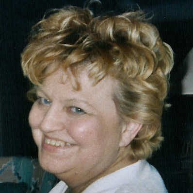 Linda Chambers Photo 37