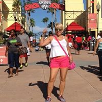 Myrna Ruiz Photo 17