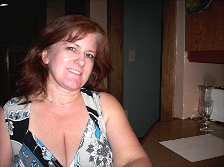 Suzanne Anderson Photo 45
