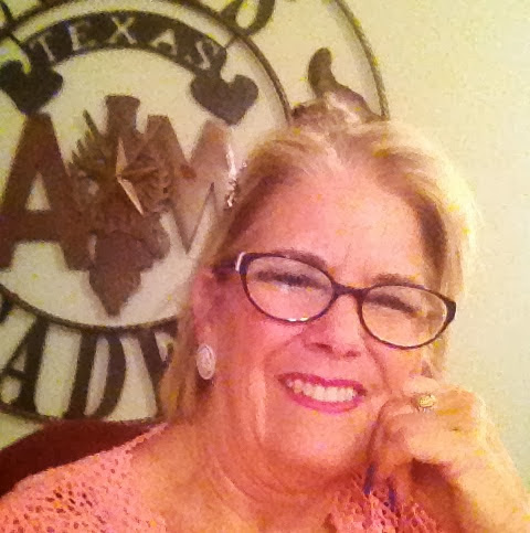 Shelley Donnelly Photo 17