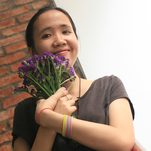 Hue Trinh Photo 11