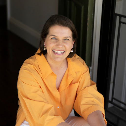Johanna Scott Photo 29
