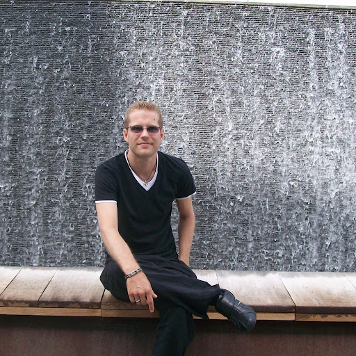 Erik Gustafsson Photo 30