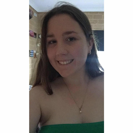 Annie Walker Photo 24