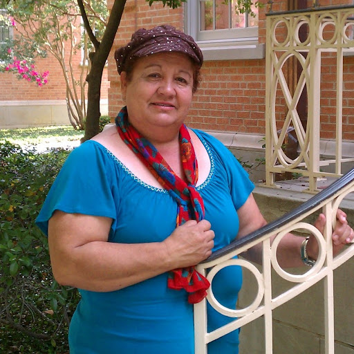 Minerva Santiago Photo 29