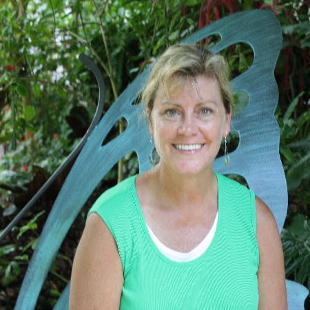 Linda Thorne Photo 20