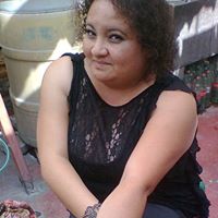 Paula Lemus Photo 14